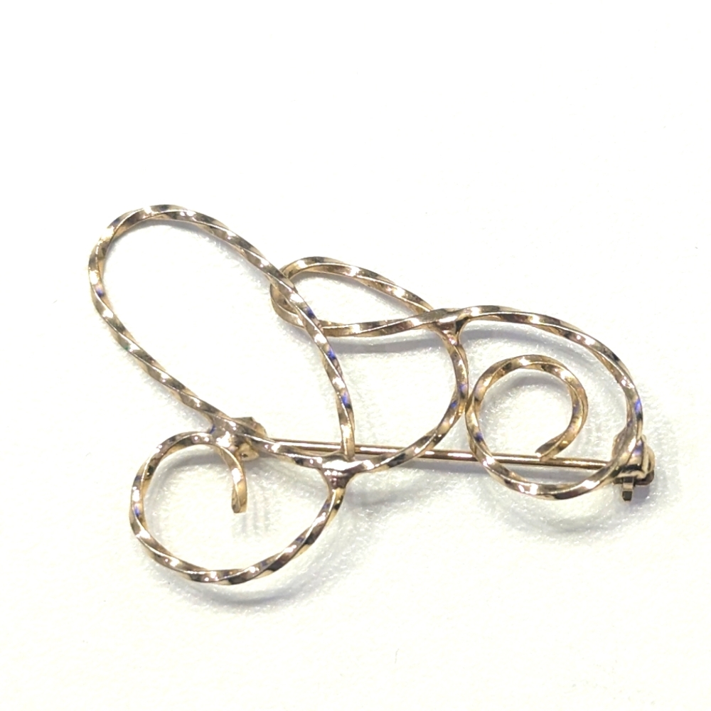Brooch YG Dainty